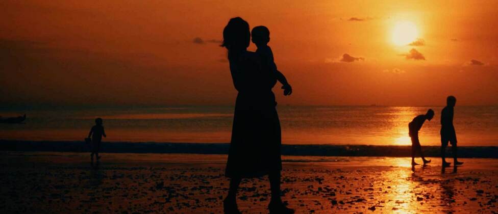 Mother Child Silhouette 1920x1080
